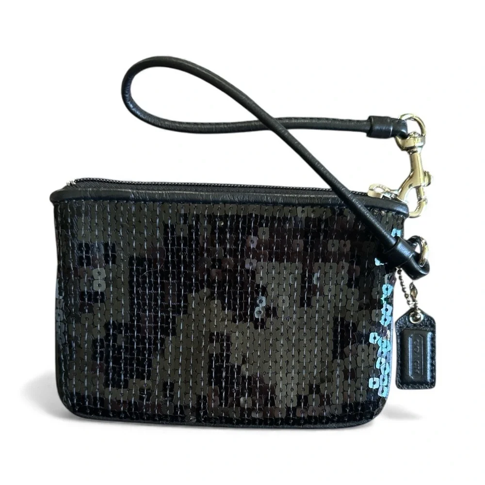 ✨ Coach Signature Black Sequin Wristlet | NWOT | Dust Bag | Party Chic